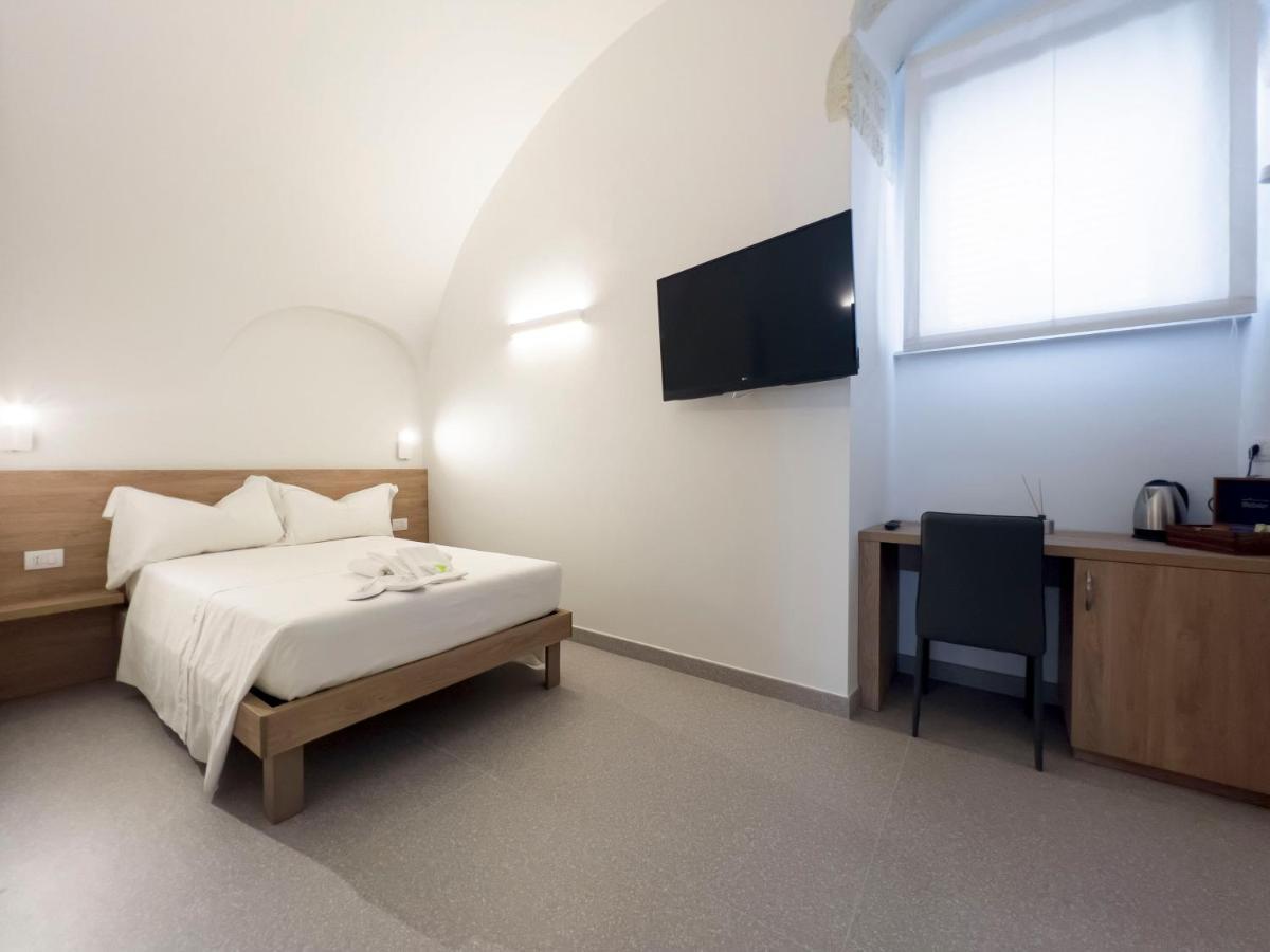 マンフレドーニア Dimora Dei Celestini Bed & Breakfast エクステリア 写真